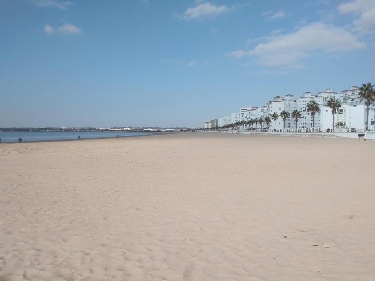 Primera Linea De Playa En Valdelagrana El Puerto de Santa Maria Exterior photo